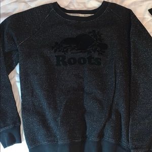 Roots sweater